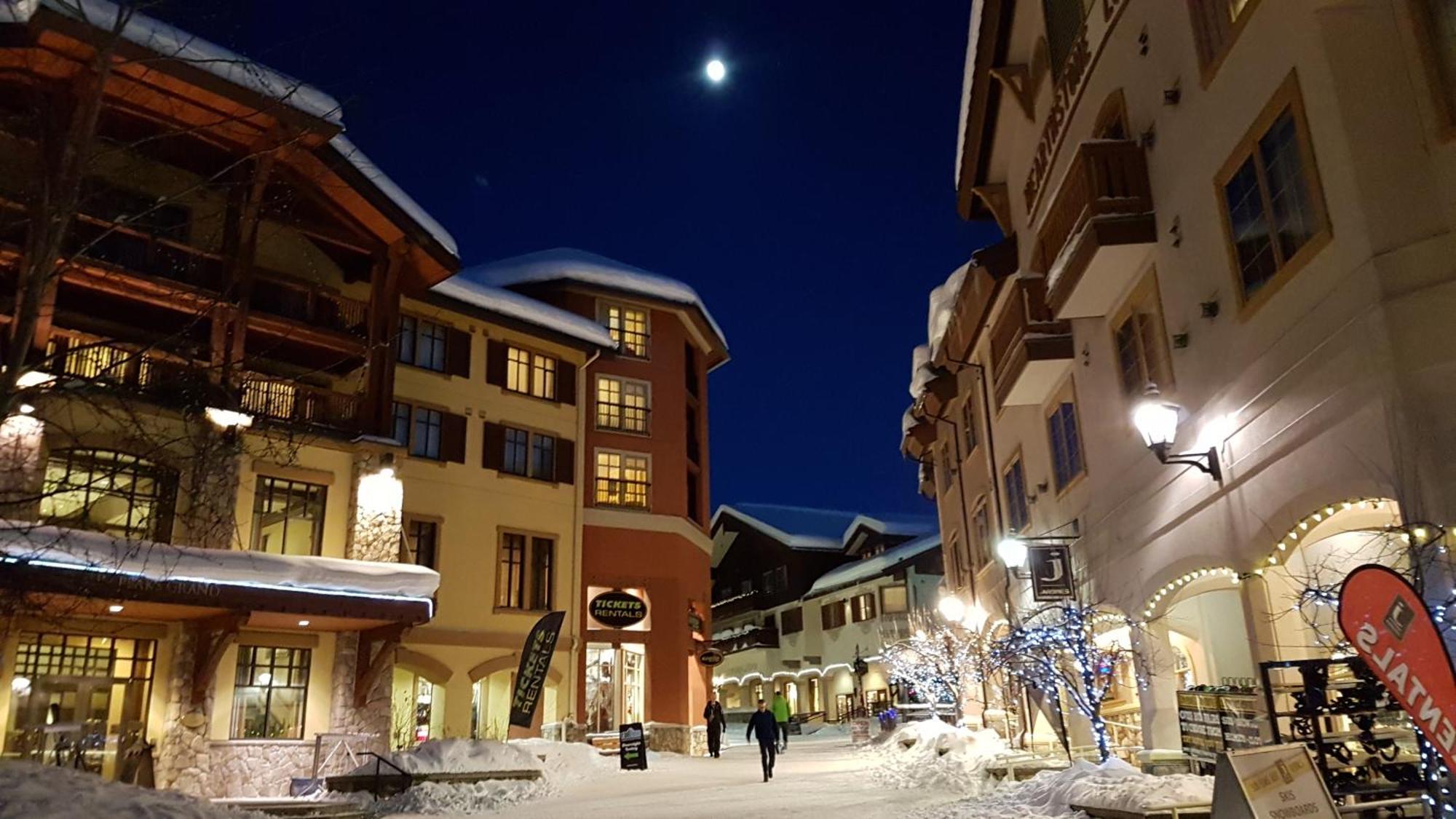 Morrisey Chalet At Sun Peaks Kültér fotó