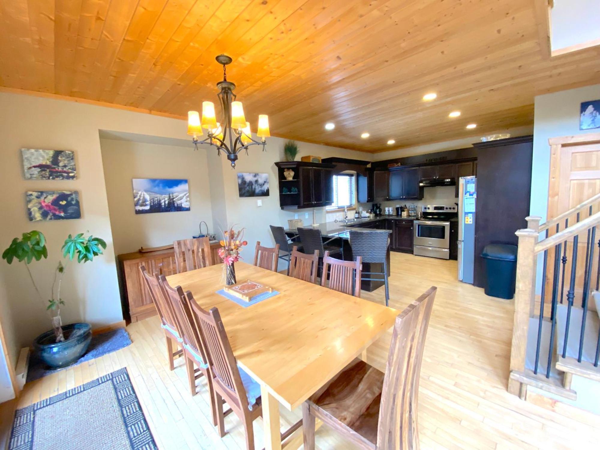 Morrisey Chalet At Sun Peaks Kültér fotó